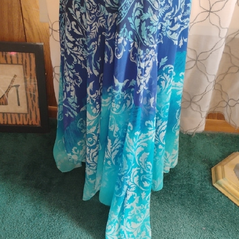 Stunning Rabbit Rabbit Rabbit Midi Dress - Picture 3 of 7